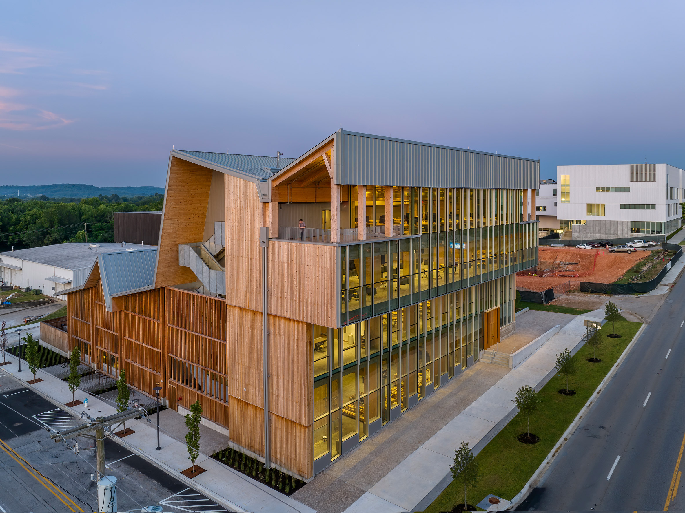Grafton Architects University of Arkansas Anthony Timberlands Center for Design and Materials Innovation 多層次實木結構 mass-timber 木構