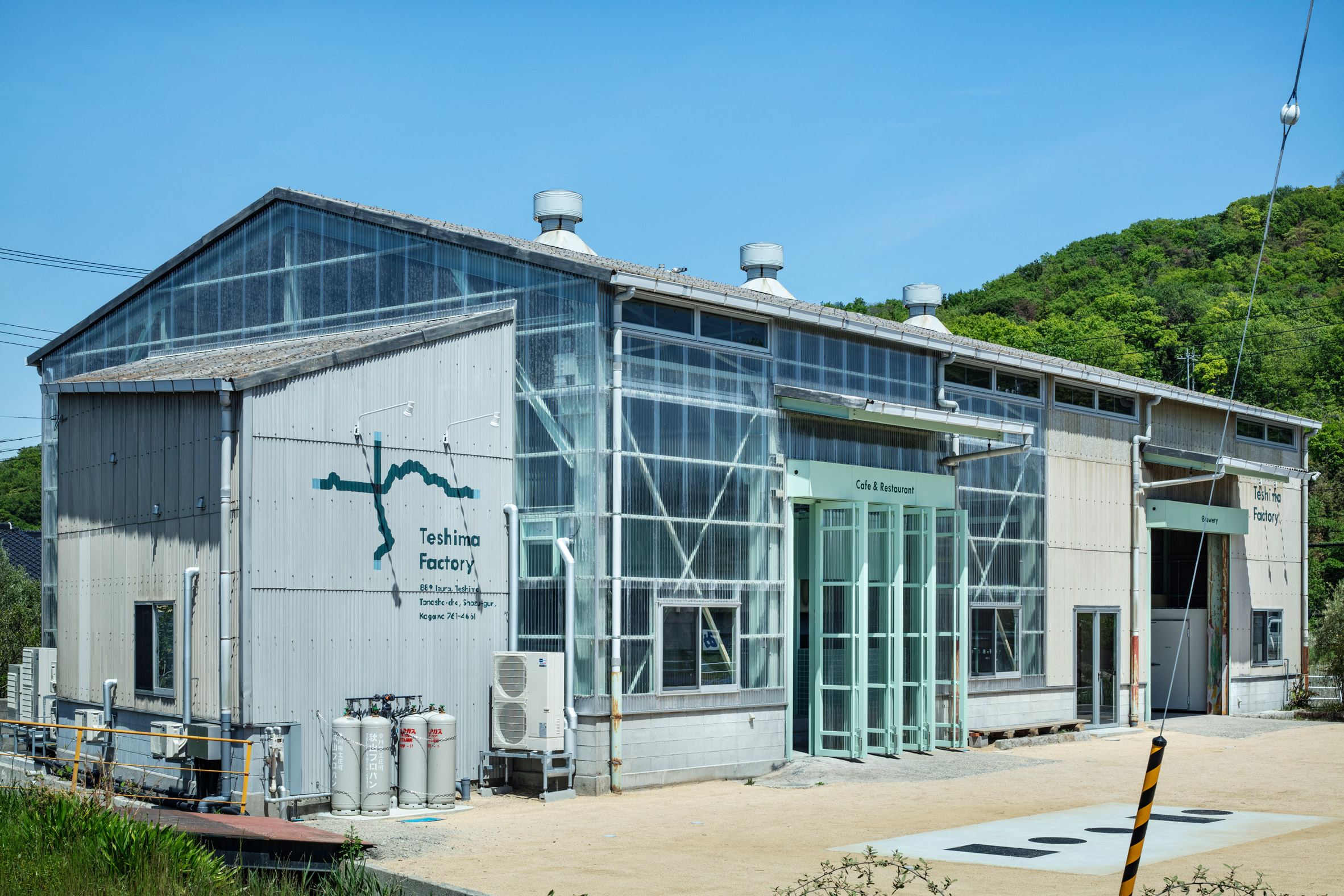 長坂常期盼，Teshima Factory 能成為一個透過飲食與文化，串連起島嶼和外部世界的嶄新據點，為豊島的永續未來，注入一股源源不絕的生命力