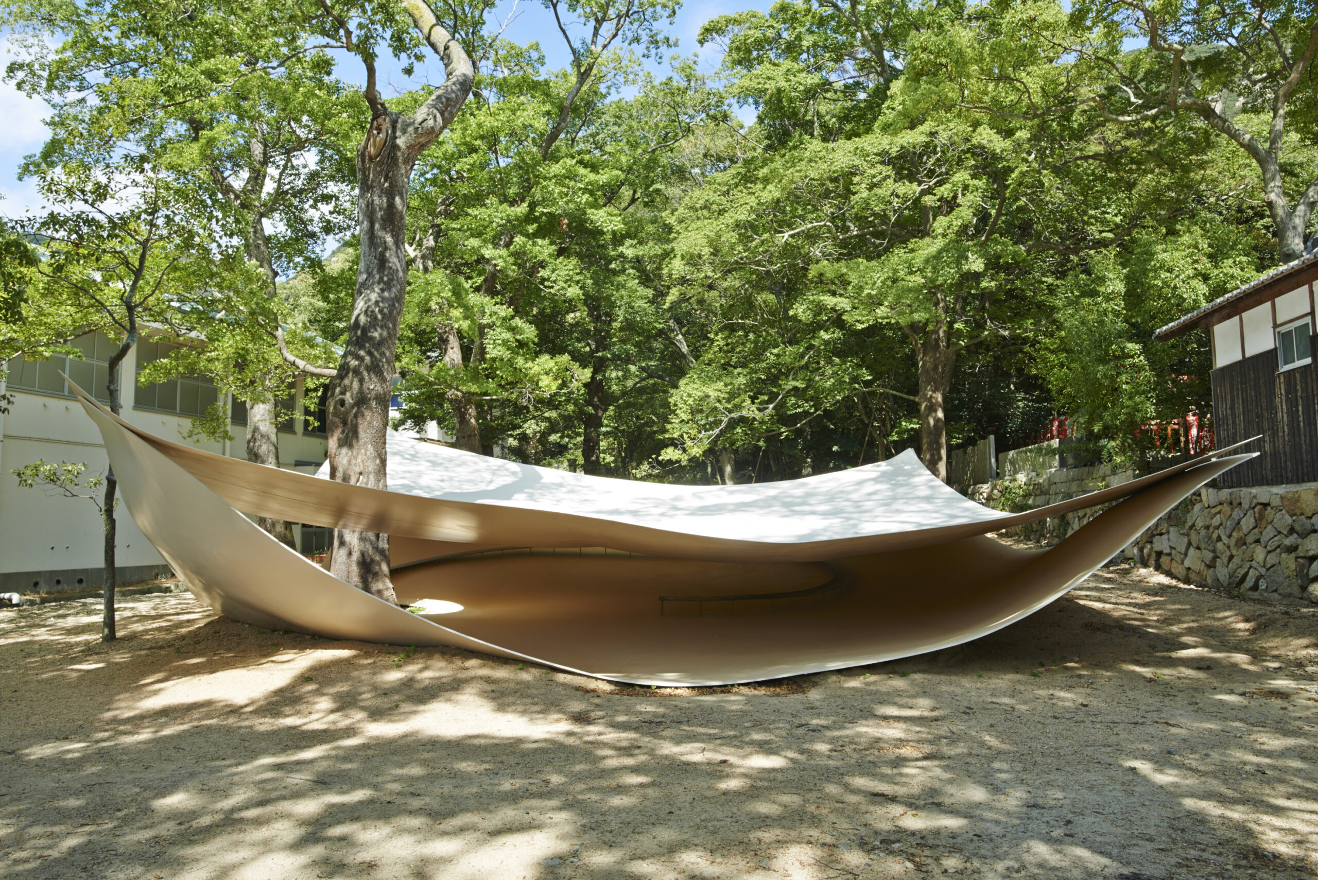 西沢立衛「葺田パヴィリオン」｜Photo: Kimito Takahashi