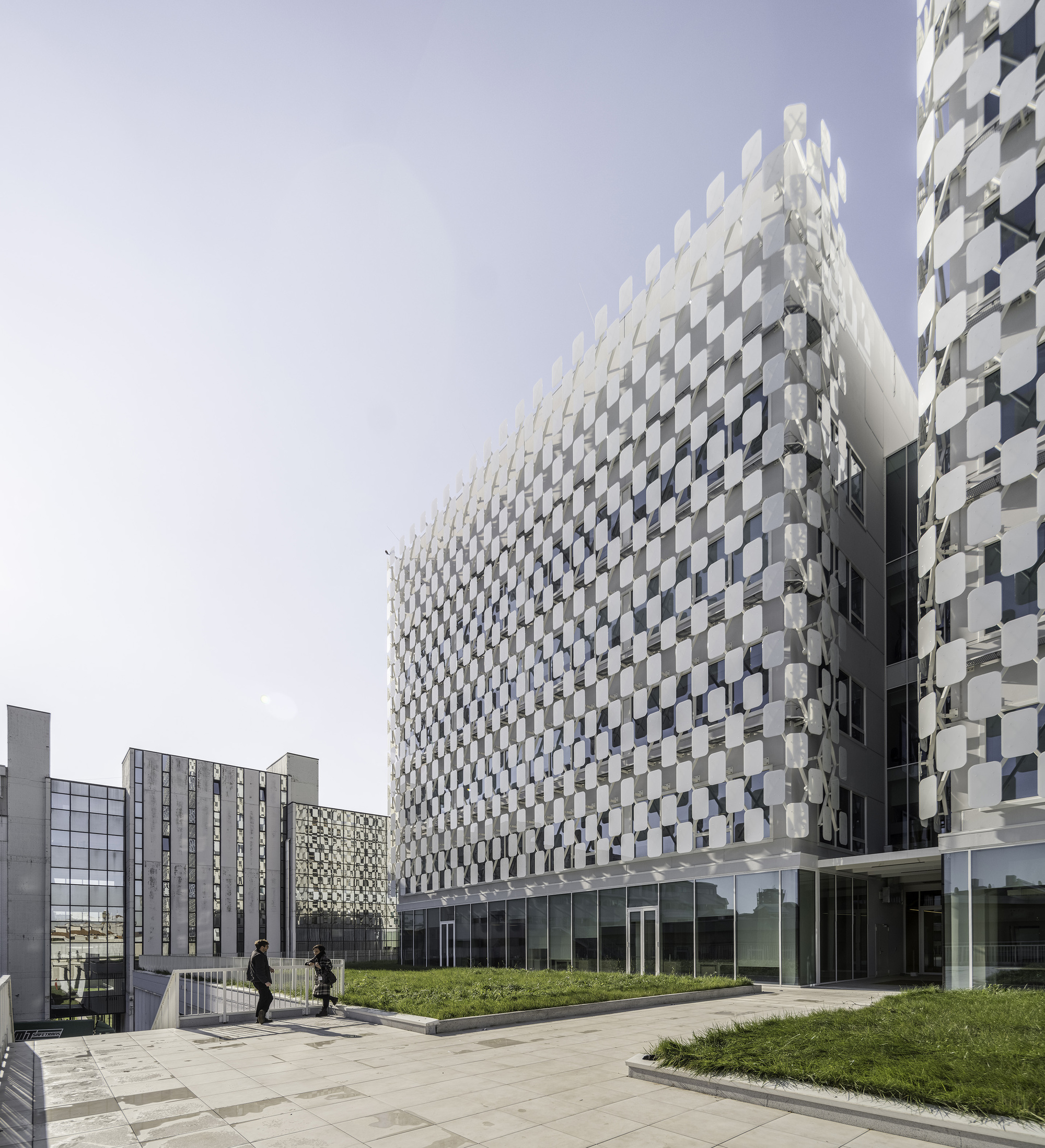 AMDL CIRCLE 義大利米蘭 Milano OpenZone Towers 辦公大樓