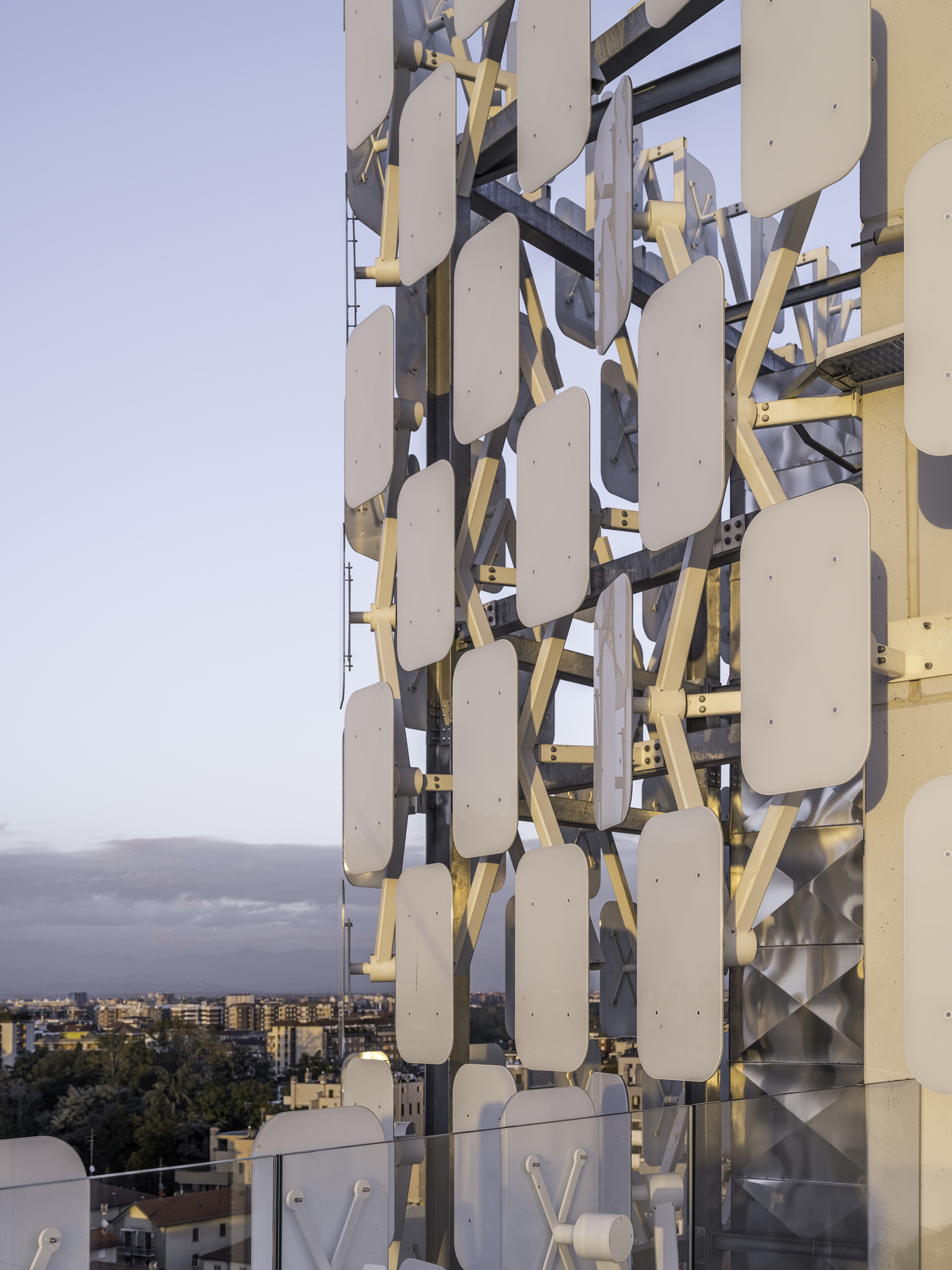 AMDL CIRCLE 義大利米蘭 Milano OpenZone Towers 辦公大樓