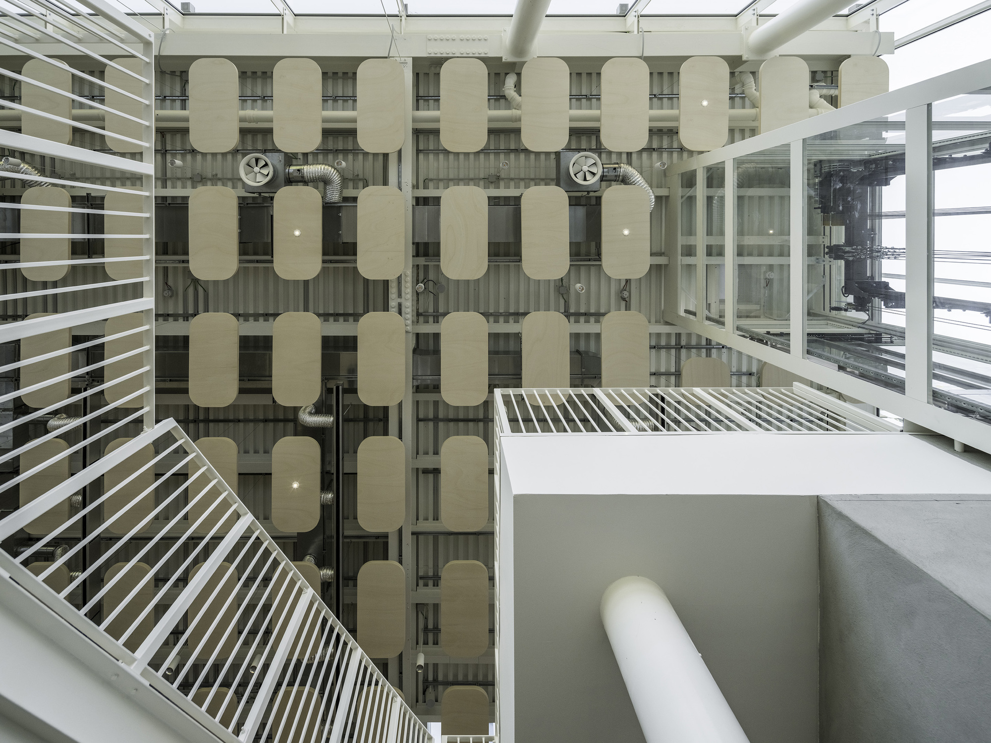 AMDL CIRCLE 義大利米蘭 Milano OpenZone Towers 辦公大樓