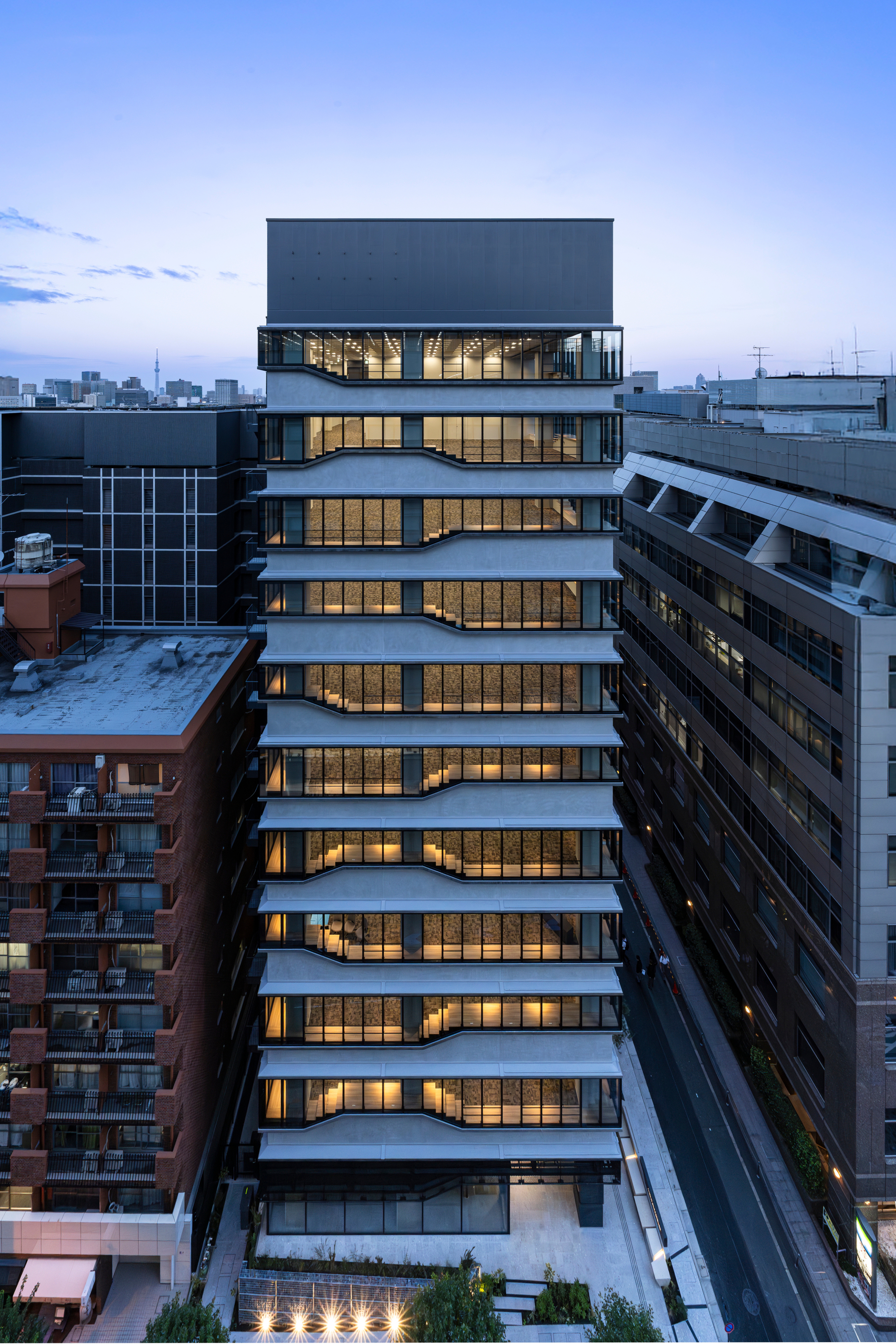 三菱地所設計 Mitsubishi Jisho Design Inc. Front Place千代田一番町 辦公大樓 Front Place Chiyoda Ichibancho