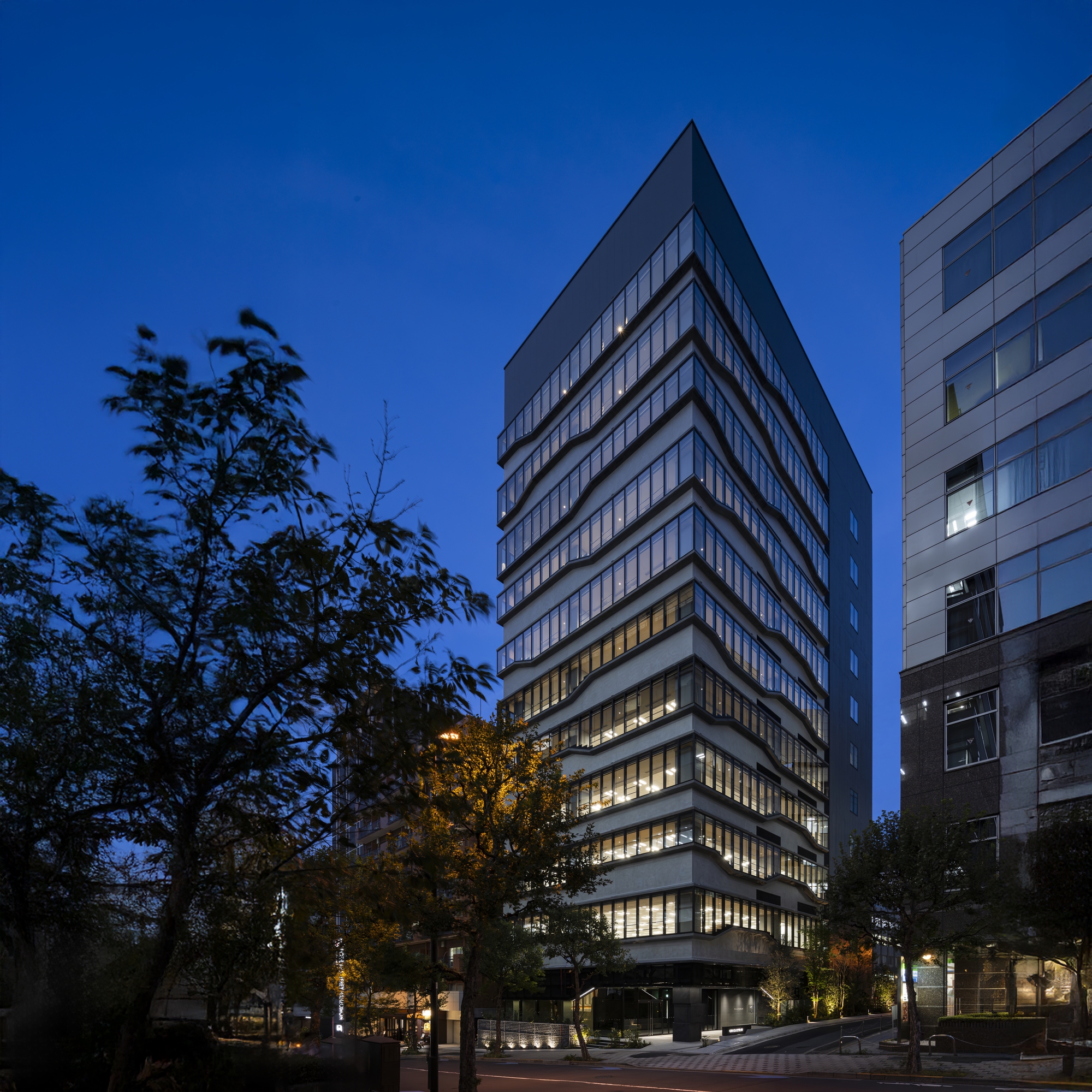 三菱地所設計 Mitsubishi Jisho Design Inc. Front Place千代田一番町 辦公大樓 Front Place Chiyoda Ichibancho