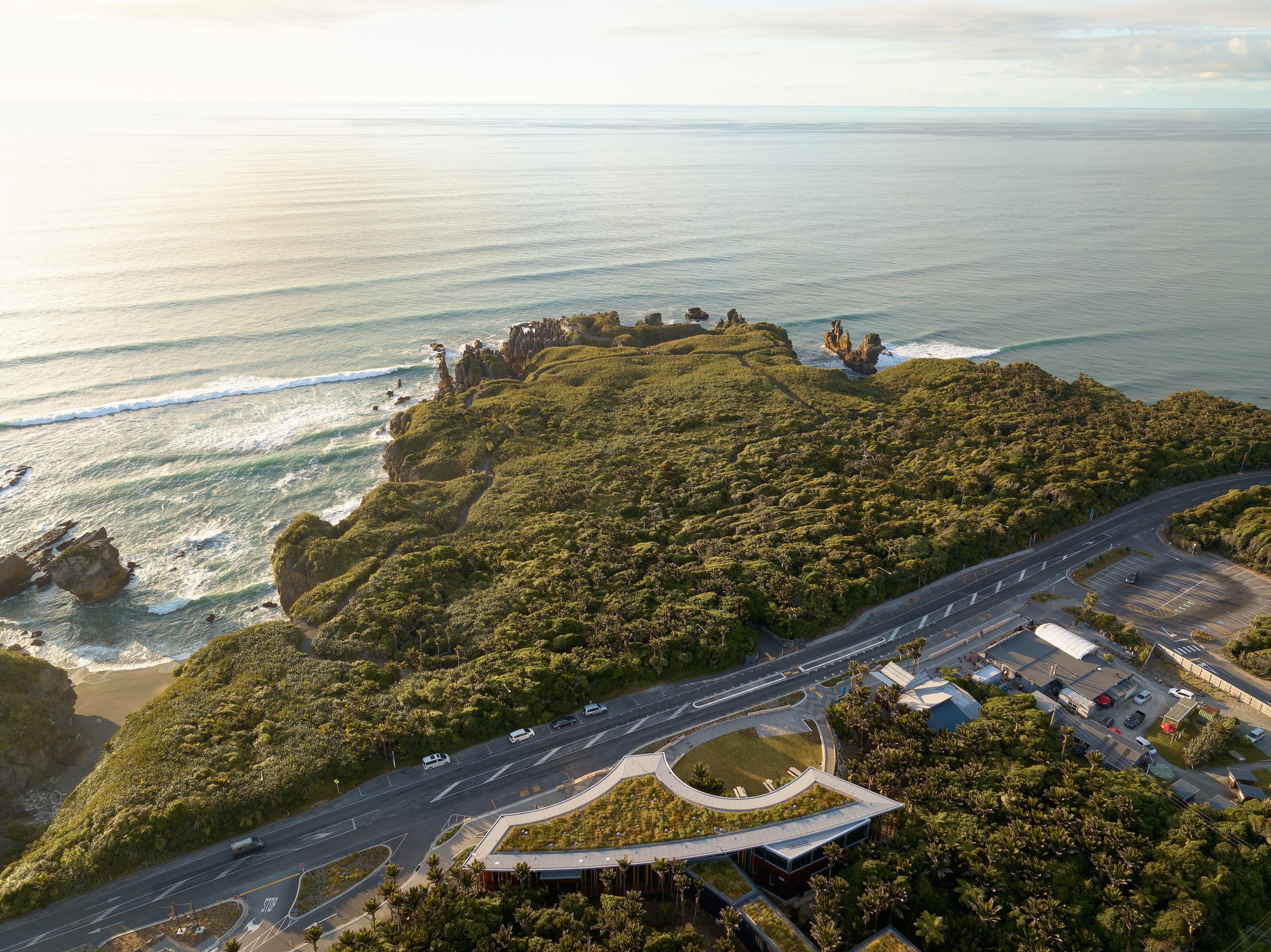 Punangairi Visitor Centre / Sheppard & Rout Architects - Image 7 of 30