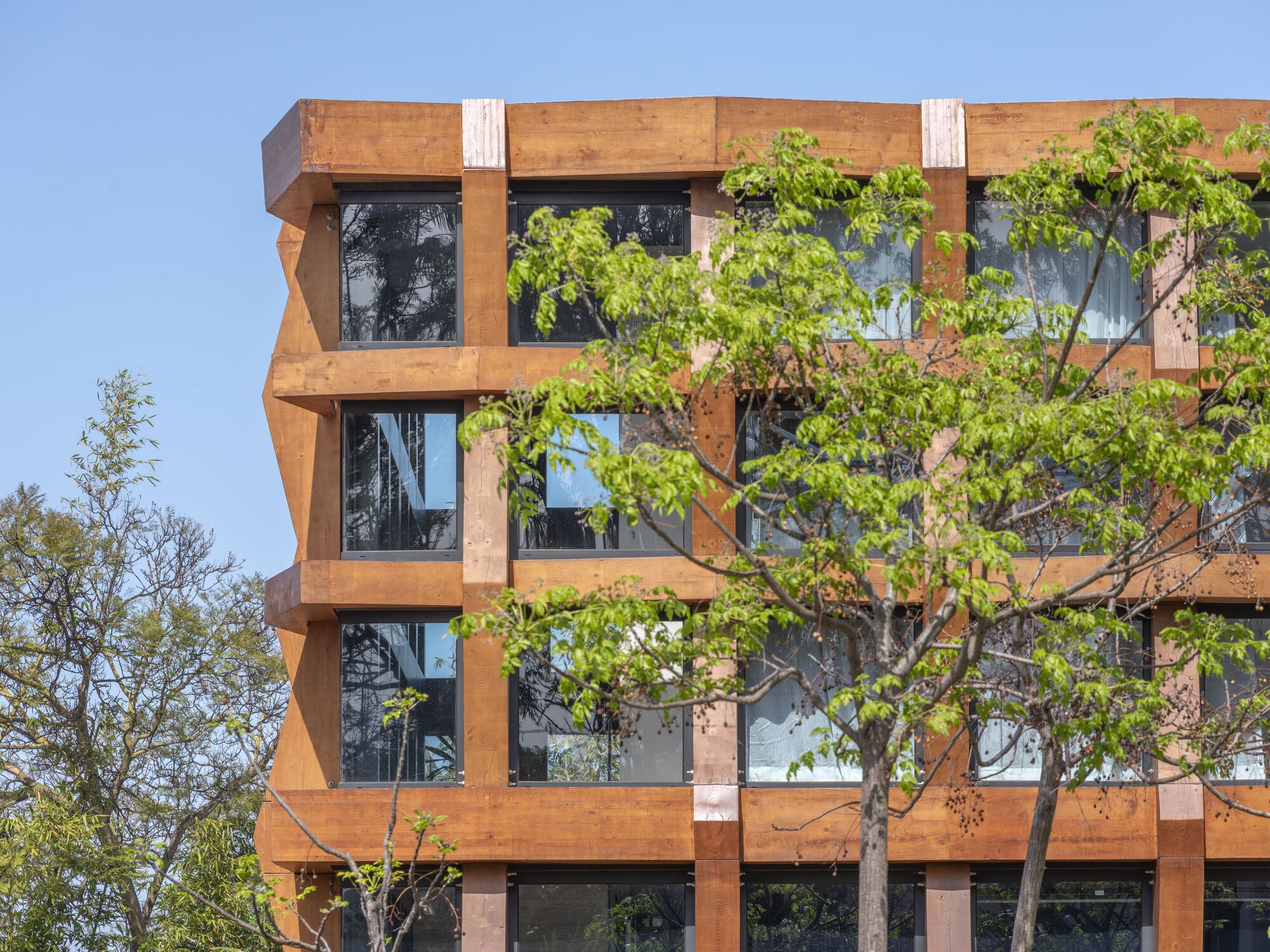 OUALALOU+CHOI Royal Thai Embassy 摩洛哥泰國皇家大使館 