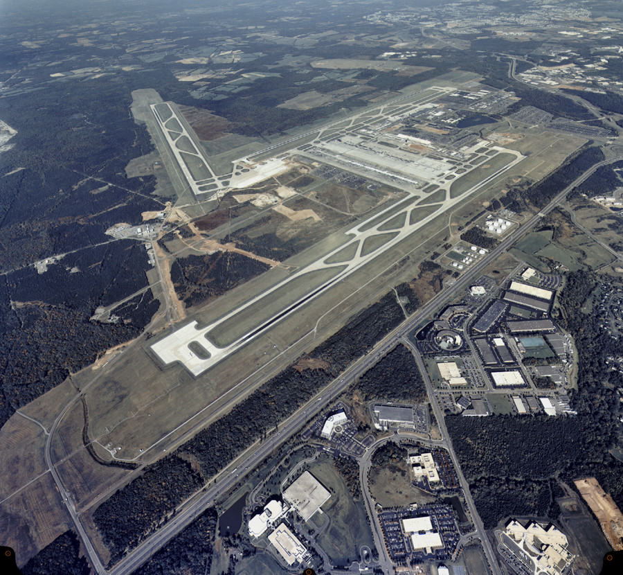 鳥瞰 Dulles International Airport 杜勒斯國際機場