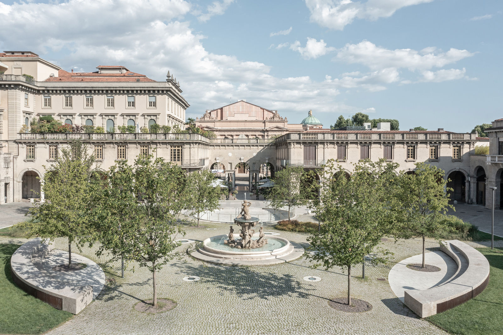 CN10-architetti-Bergamo-Sentierone-flanerie-urban-park-cover